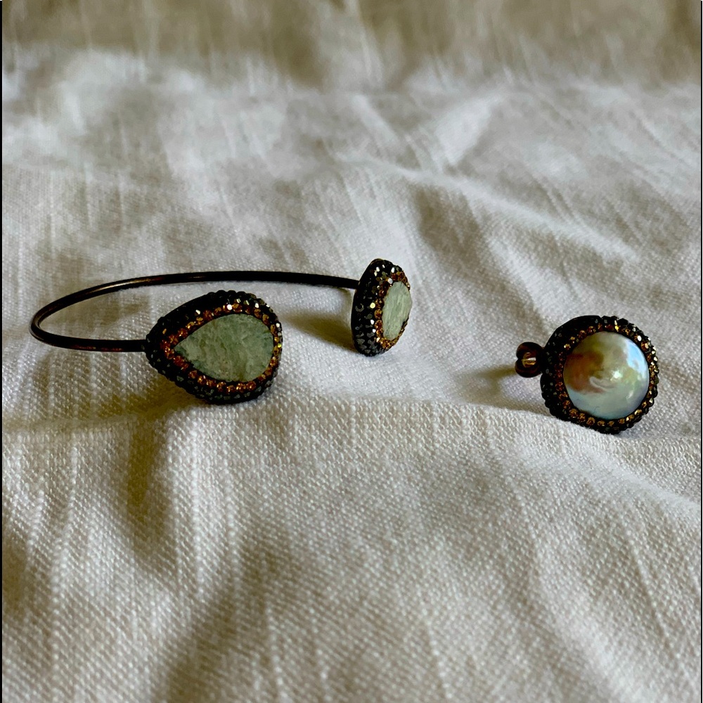 Pearl and Stone Bracelet and Ring set